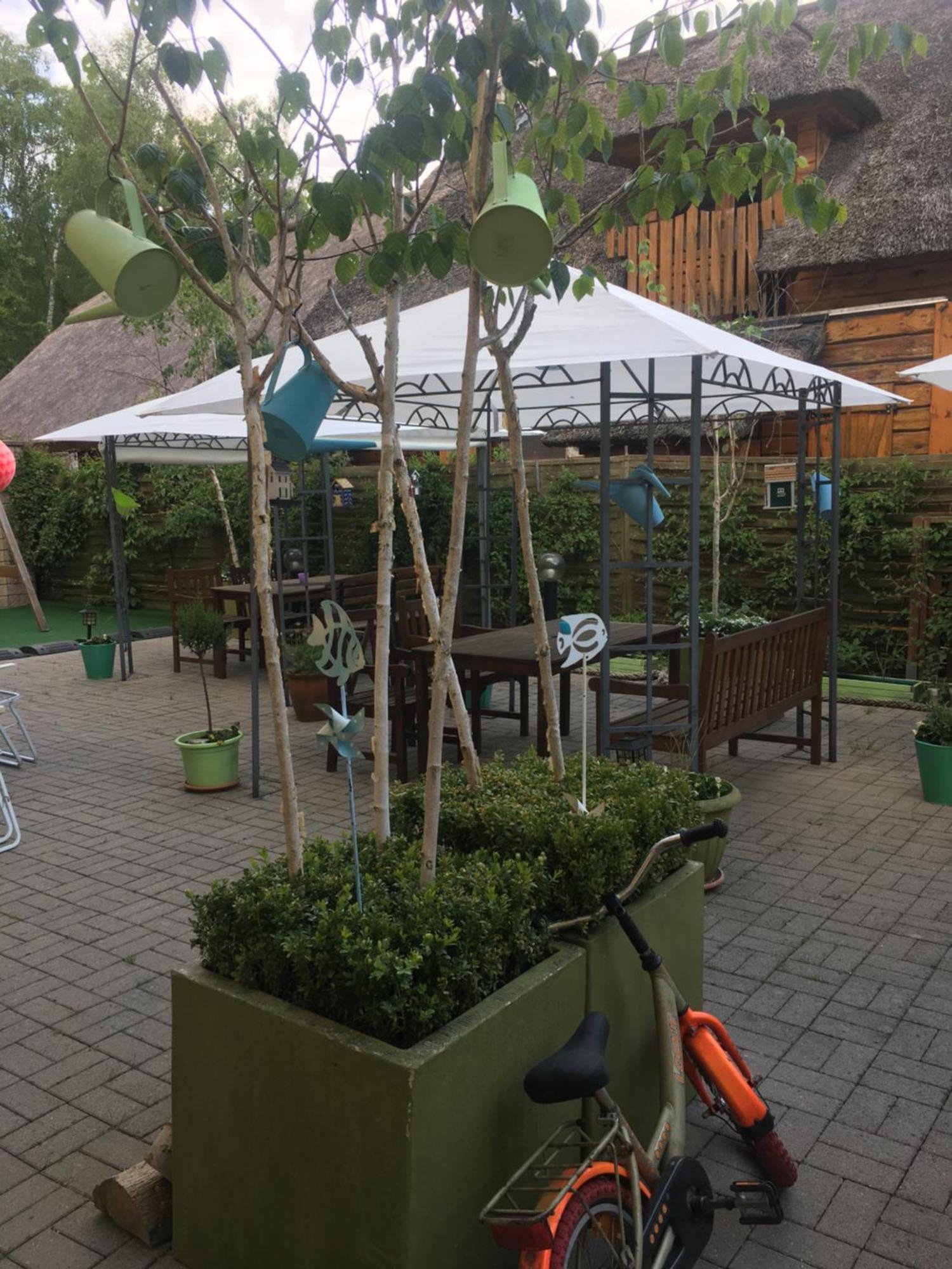 Patio Dom Goscinny Lukecin Exterior photo